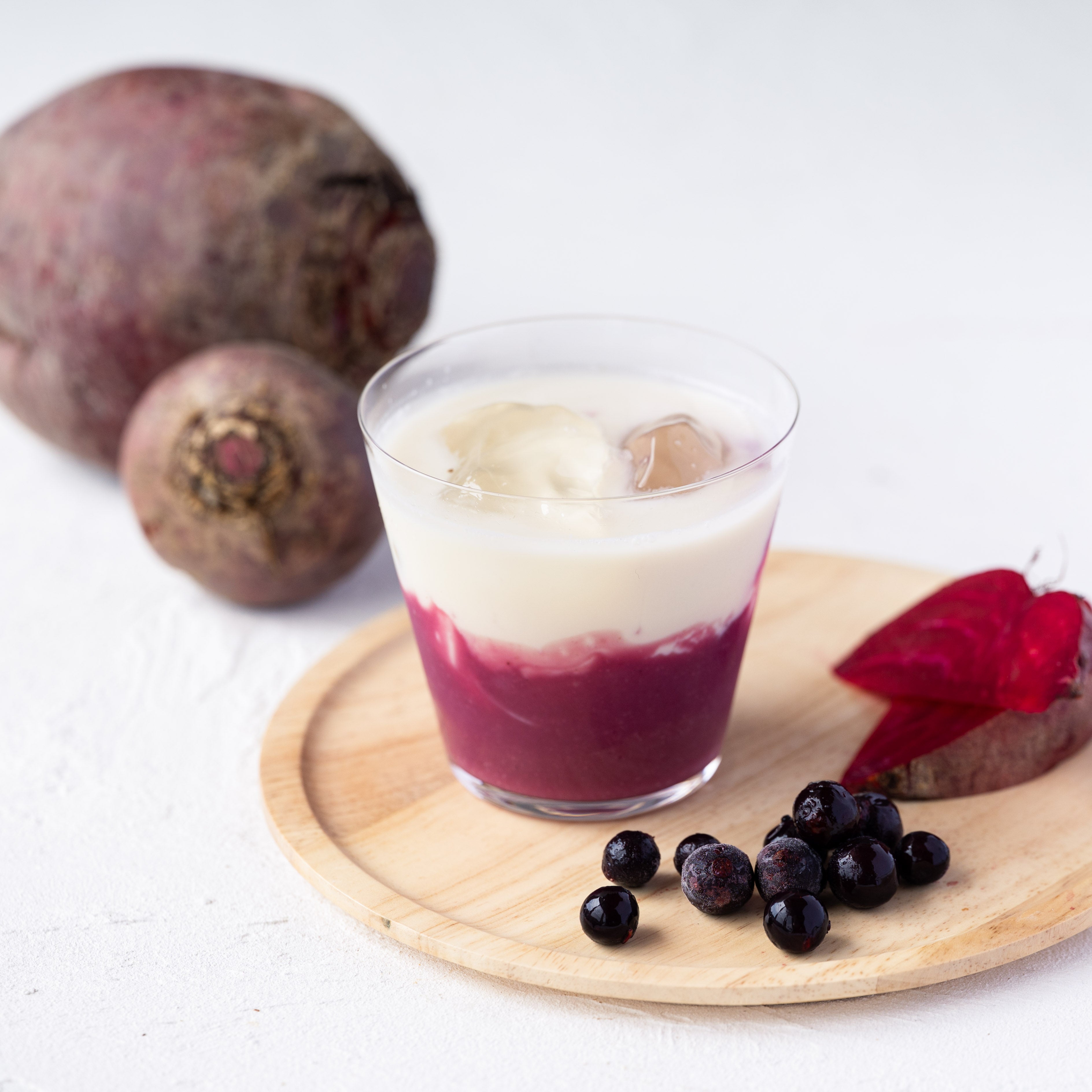 カシス＆ビーツ：KOJI